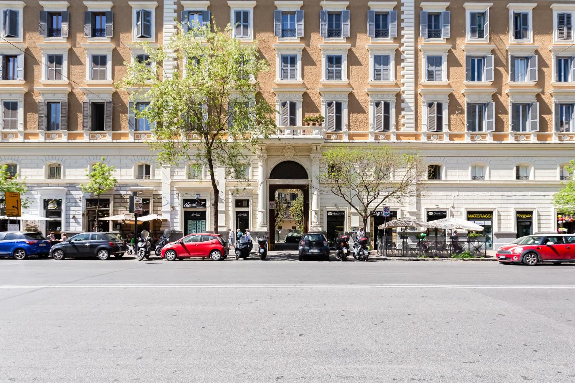 Lisa Suite Rome Bagian luar foto